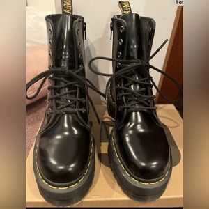 Dr. Marten Jadon Platform Size 7